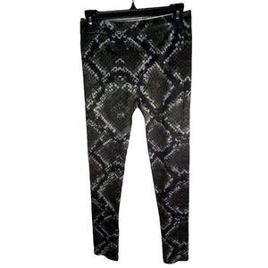 NOBO No Boundaries Pants Seamless Snake‎ Reptile Print Black Gray Leggings